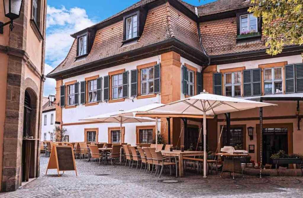 Restaurant Marketing